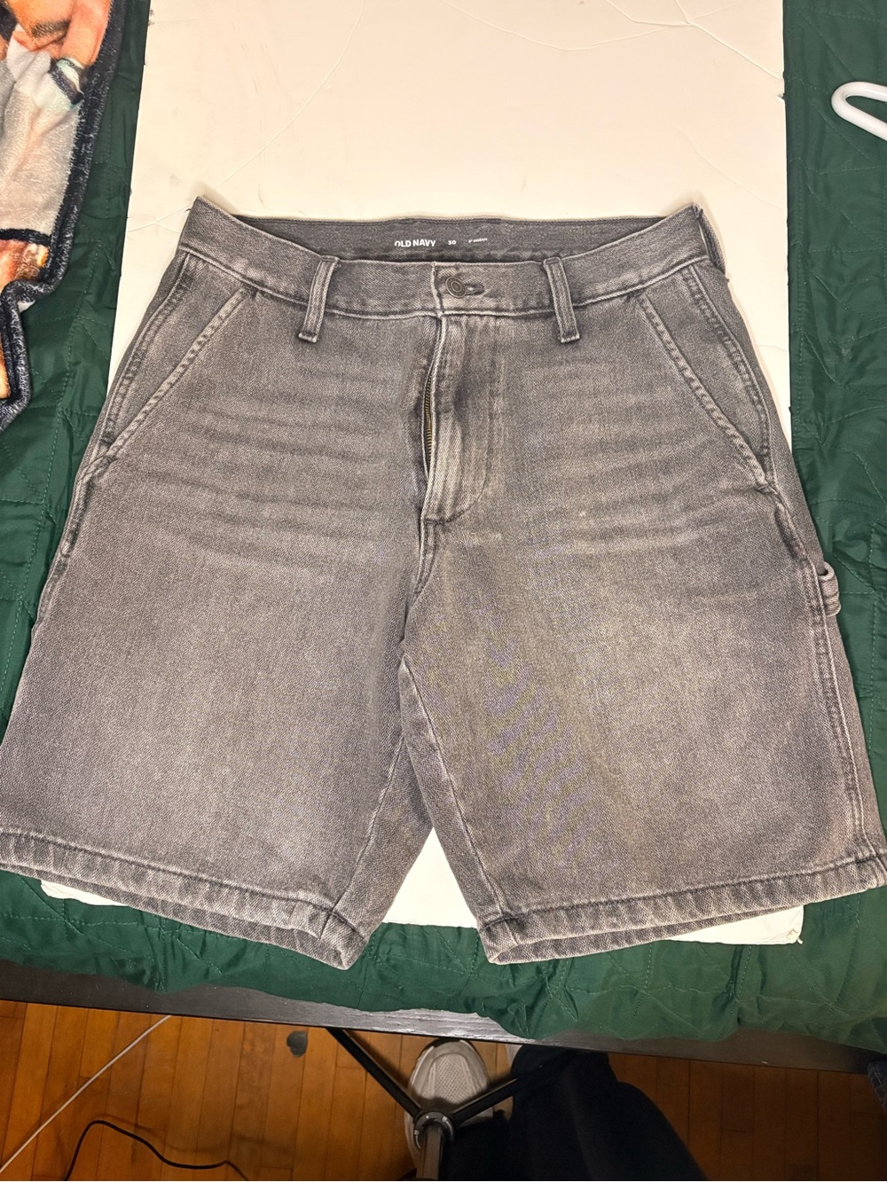 Old Navy Men’s Faded Gray Denim Shorts